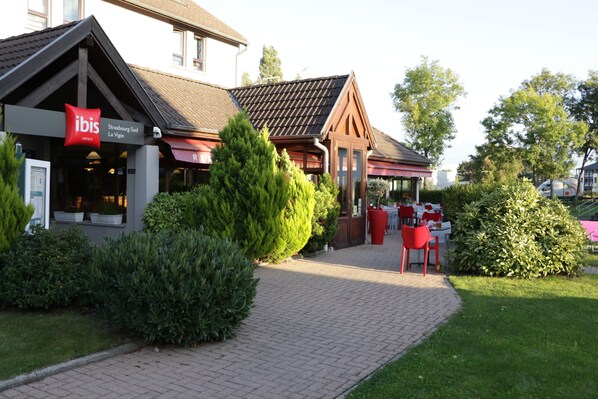 Terrace/patio - ibis Strasbourg Sud La Vigie (Ostwald)