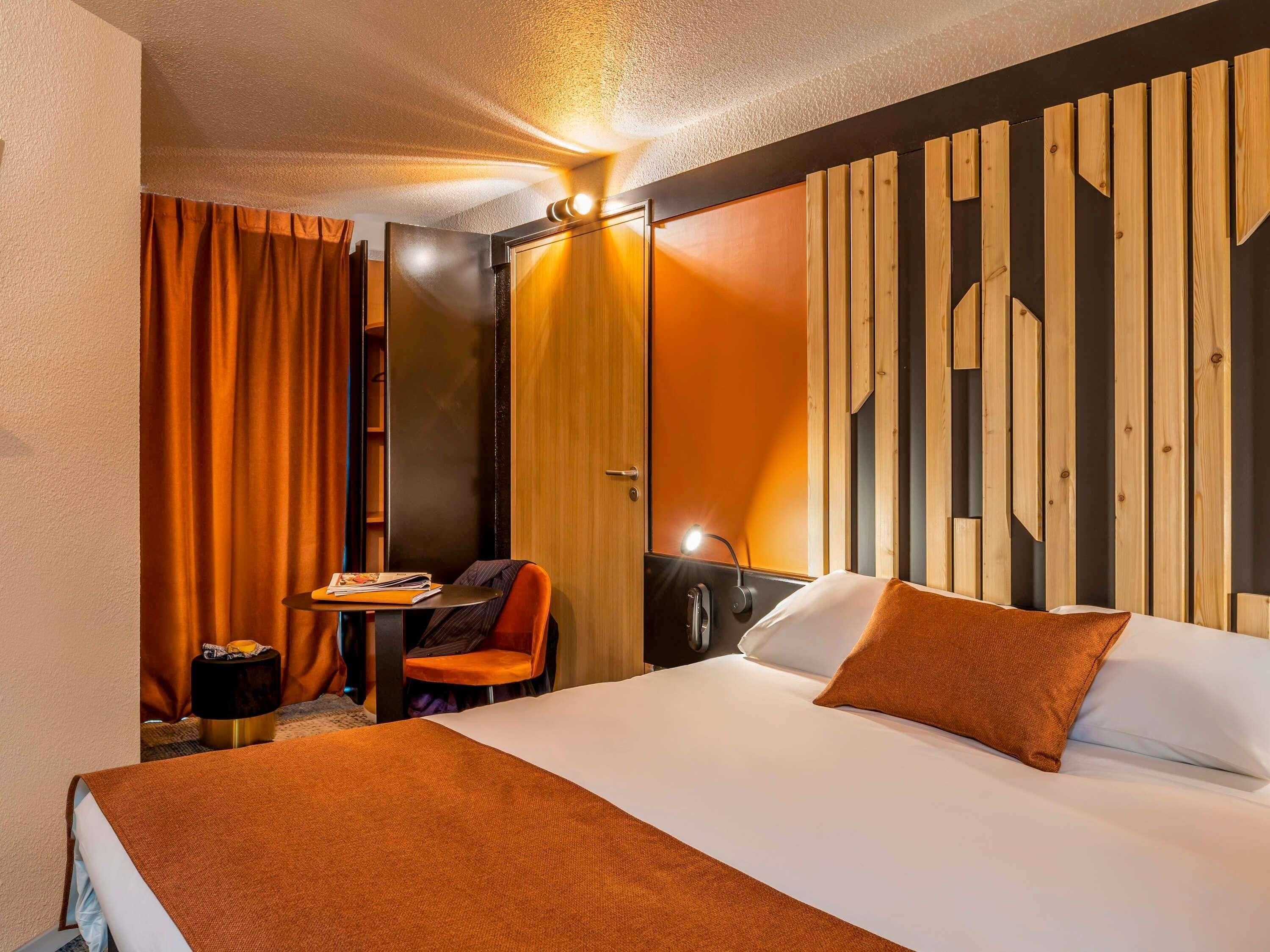 Standard Room, 1 Double Bed | Desk, soundproofing, free WiFi