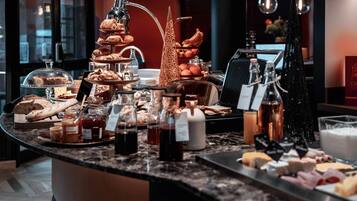 Dagelijks ontbijtbuffet inbegrepen