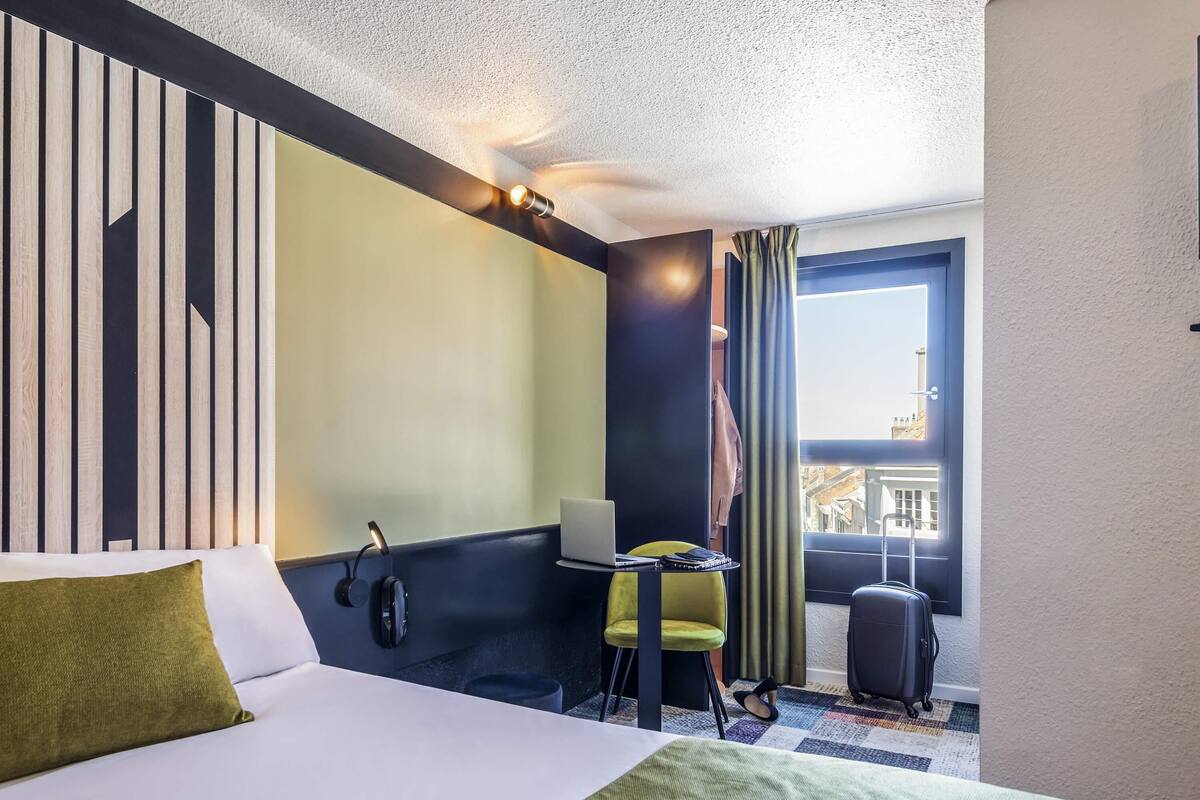 Chambre Standard, 1 lit double | Bureau, chambres insonorisées, Wi-Fi gratuit