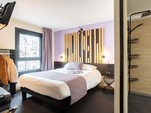Studio, plusieurs lits | Bureau, chambres insonorisées, Wi-Fi gratuit