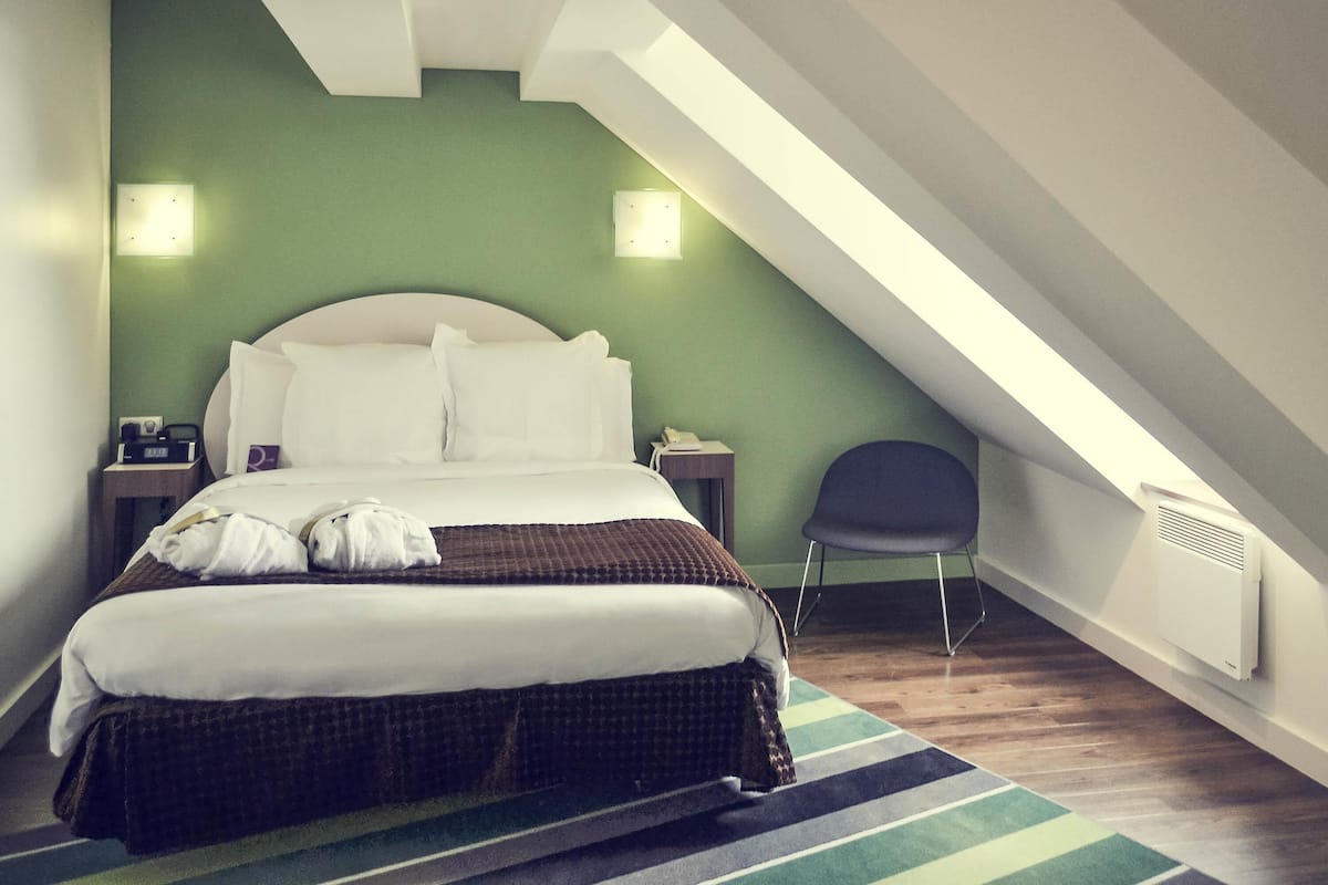 Privilege, Quarto, 1 cama de casal | Cofres nos quartos, escrivaninha, cortinas blackout