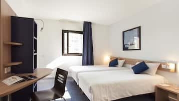 Suite Confort | Ropa de cama de alta calidad, escritorio y insonorización