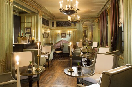 Le Dokhans Paris Arc de Triomphe, a Tribute Portfolio Hotel - Image 3