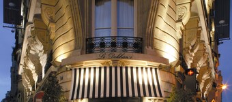 Le Dokhan’s Paris Arc de Triomphe, a Tribute Portfolio Hotel