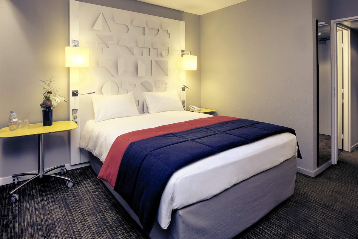 Minibar, in-room safe, blackout curtains, soundproofing