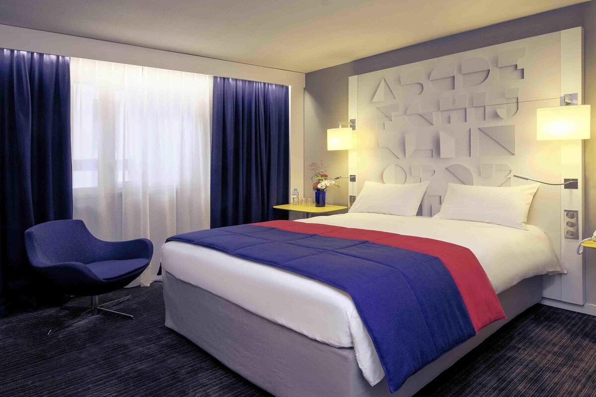 Standard Double Room, 1 Double Bed | Minibar, in-room safe, blackout curtains, soundproofing