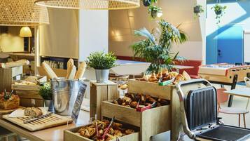 Dagelijks ontbijtbuffet (toeslag)