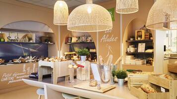 Morgenmadsbuffet hver dag mod et gebyr