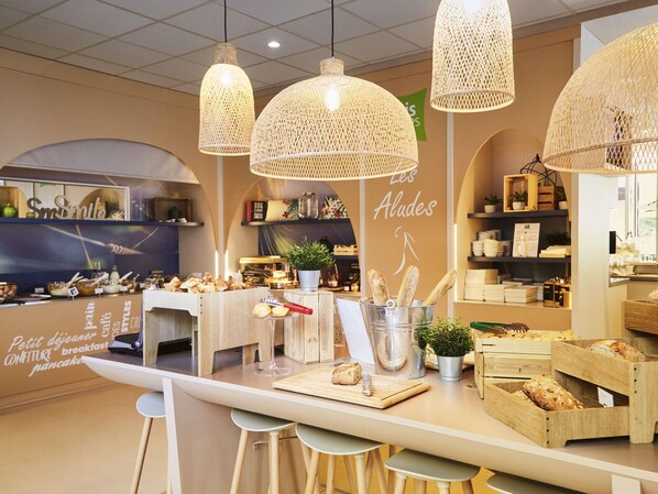 Miscellaneous - ibis Styles Toulon Centre Port (Toulon)