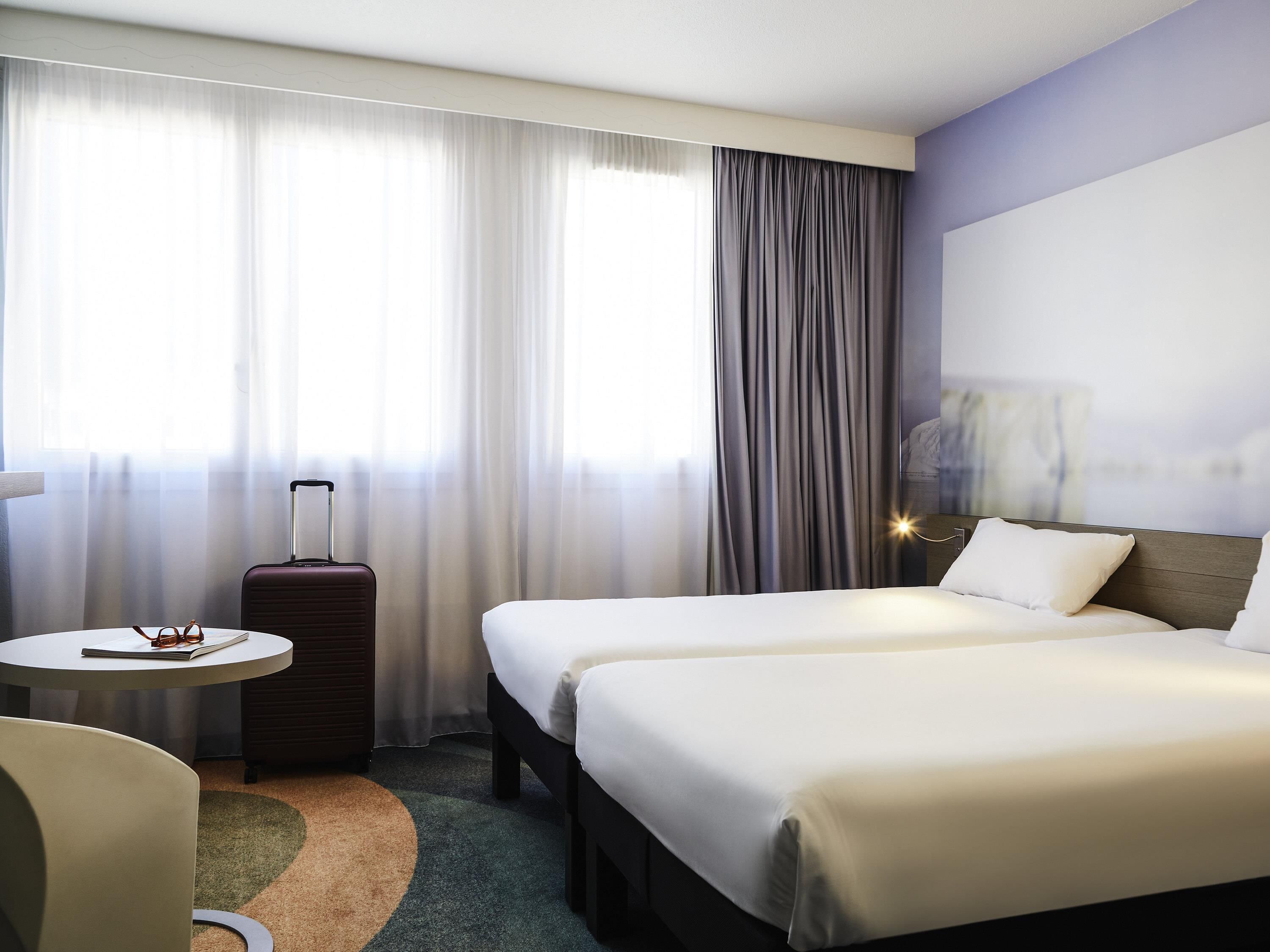 Chambre Confort, 2 lits une place | Literie de qualité supérieure, surmatelas, bureau