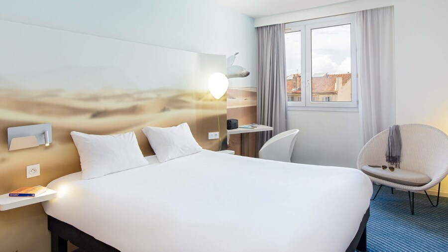 ibis Styles Toulon Centre Port