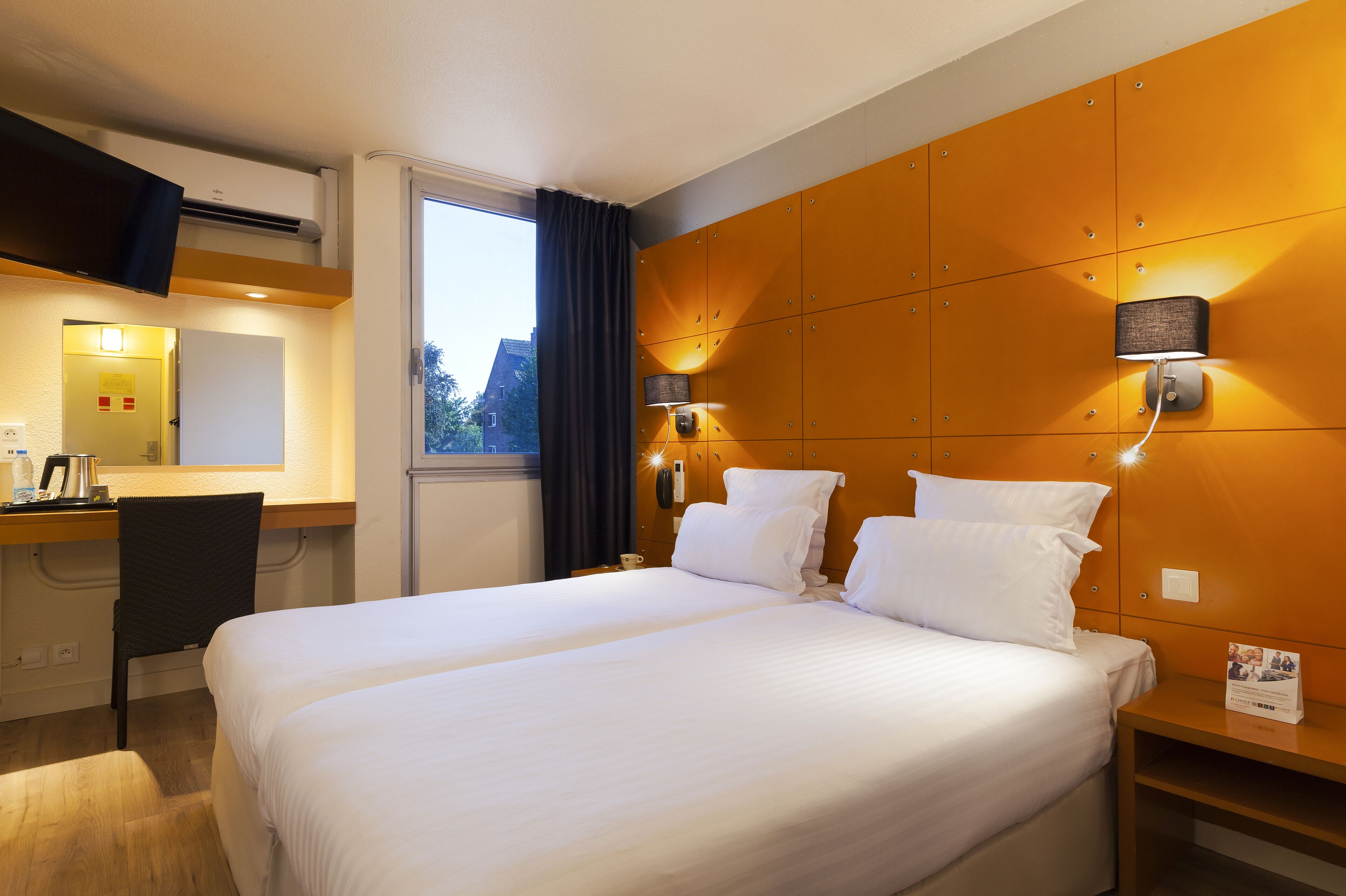 premium bedding, desk, soundproofing, free cots/infant beds