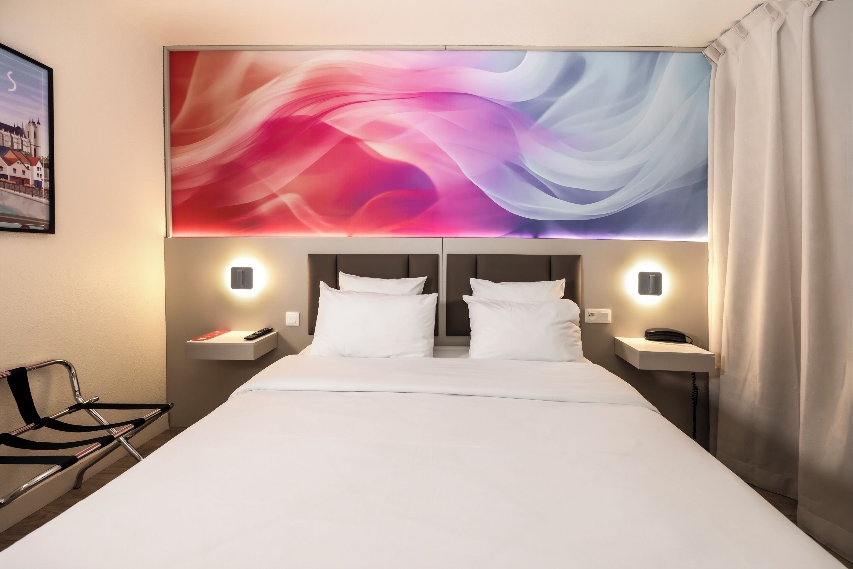 Habitación doble | Ropa de cama de alta calidad, escritorio y insonorización 