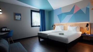 Blackout curtains, soundproofing, free cots/infant beds, free WiFi