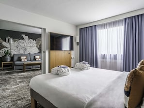 Suite, 1 King Bed with Sofa bed - Novotel Paris Charenton Le Pont  (Charenton-le-Pont)