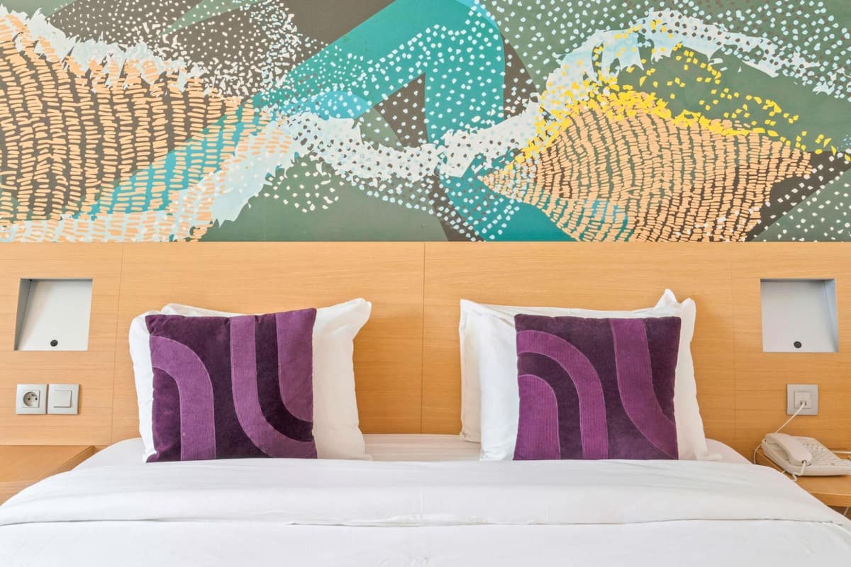 Premium bedding, minibar, in-room safe, blackout drapes