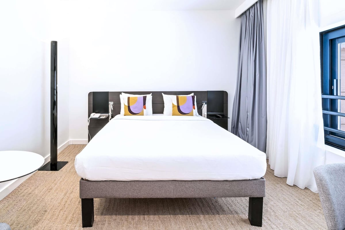 Phòng Superior, 1 giường cỡ queen | Bộ đồ giường cao cấp, minibar, két bảo mật tại phòng
