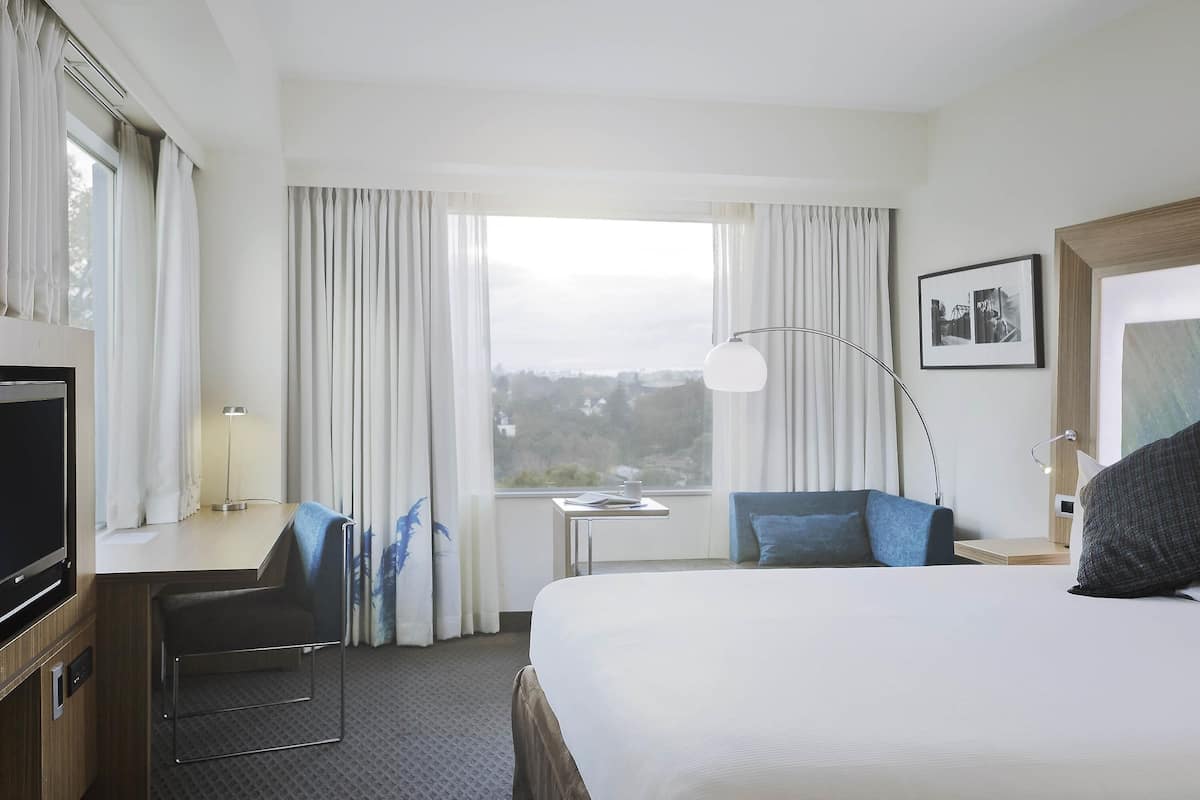 1 bedroom, in-room safe, desk, laptop workspace