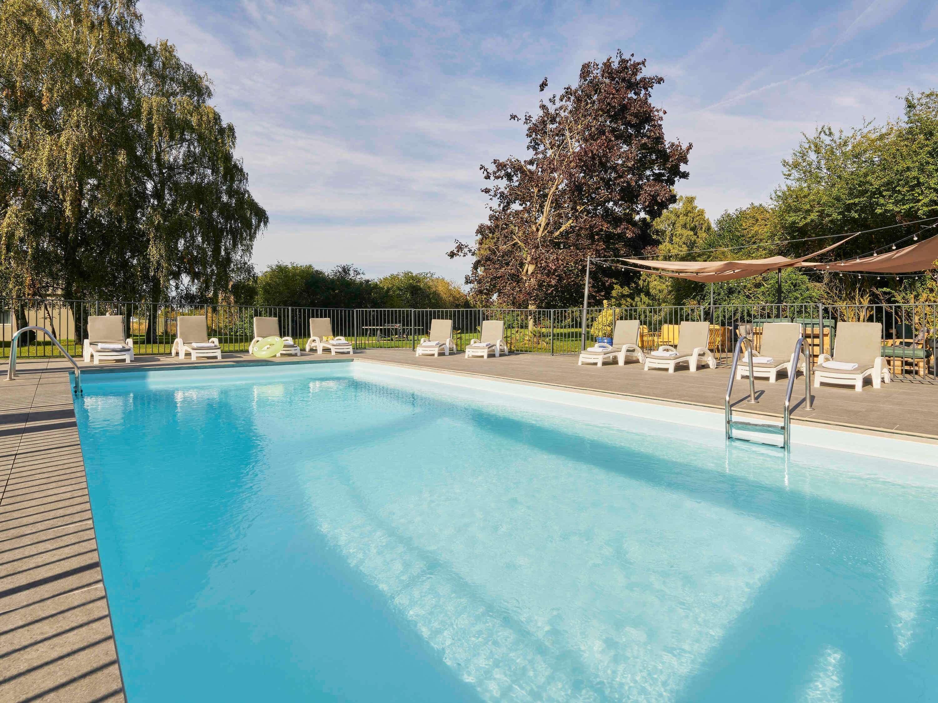 บริเวณภายนอก