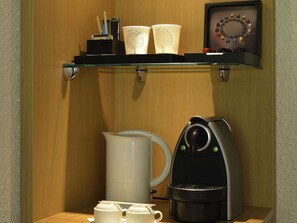 Premium bedding, in-room safe, individually furnished, desk