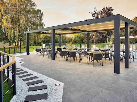 Ristorante. Novotel Roissy Saint-Witz