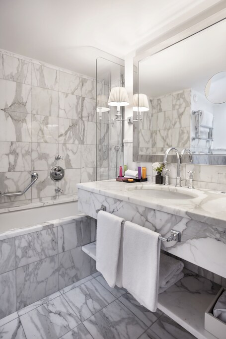 Castille Paris Starhotels Collezione - Image 30
