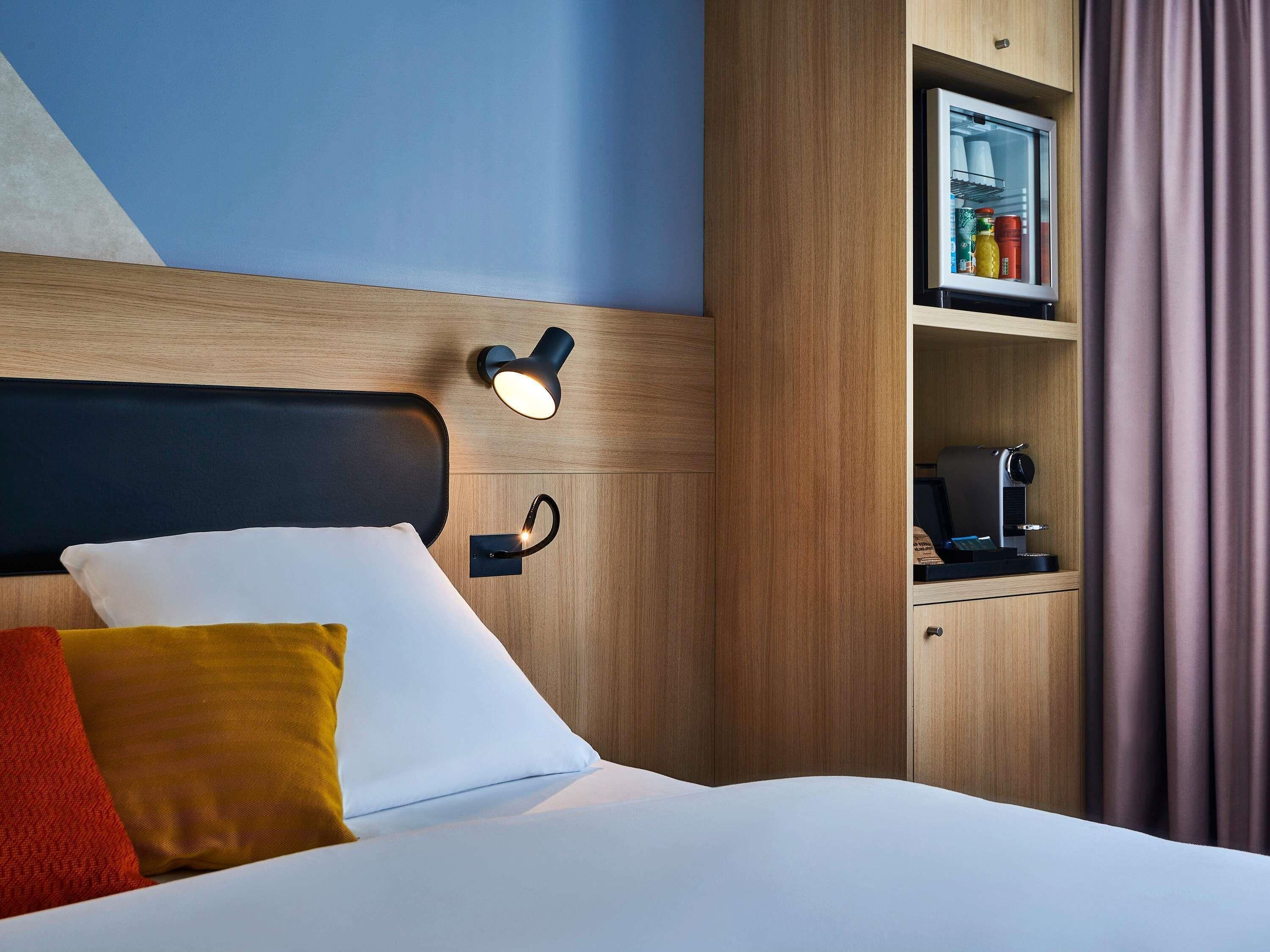 Privilege - Premium-dobbeltværelse - 1 dobbeltseng | Minibar, pengeskab på værelset, skrivebord, mørklægningsgardiner