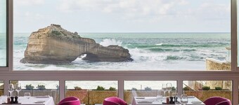 索菲特比亞里茨樂美麗華海溫泉飯店