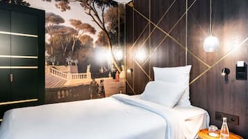 Classic Room, 1 Single Bed | In-room safe, individually decorated, individually furnished, desk