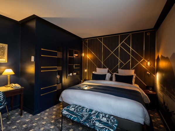 Superior Room, 1 King Bed