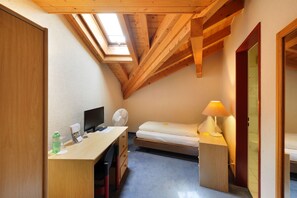 Economy Single Room