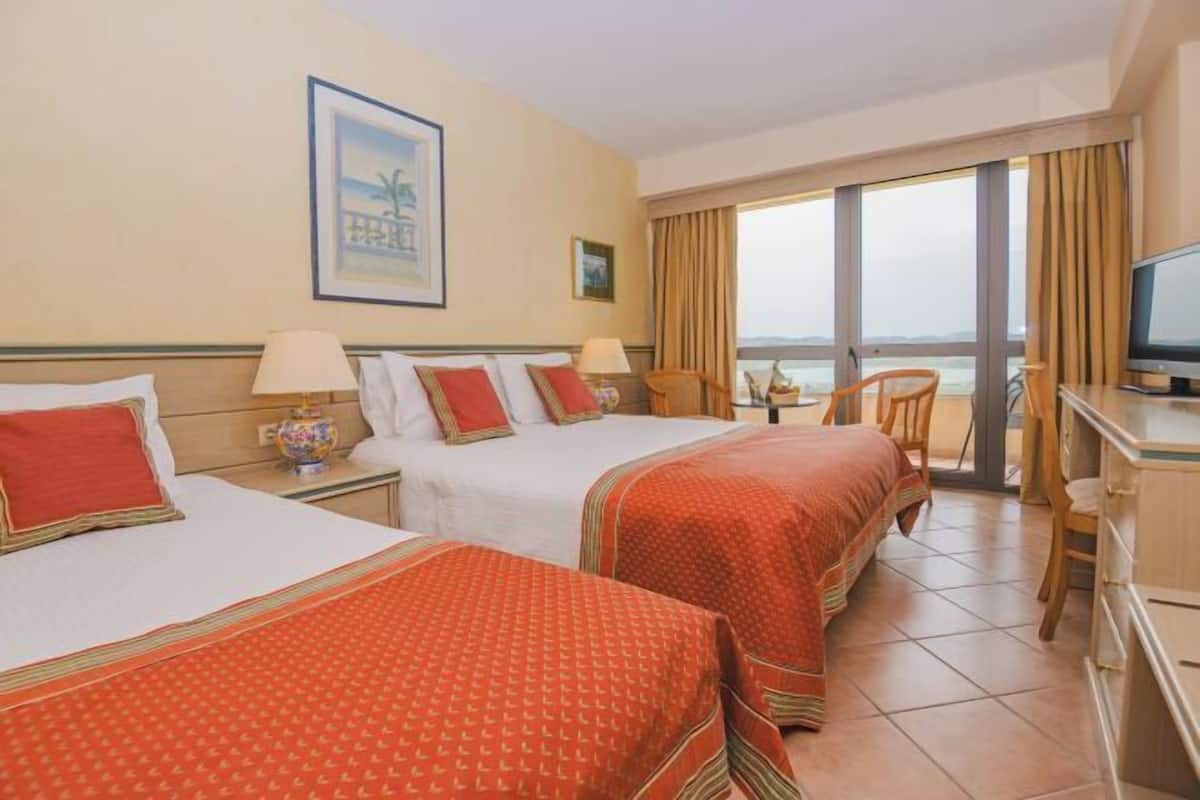 1 bedroom, minibar, in-room safe, desk