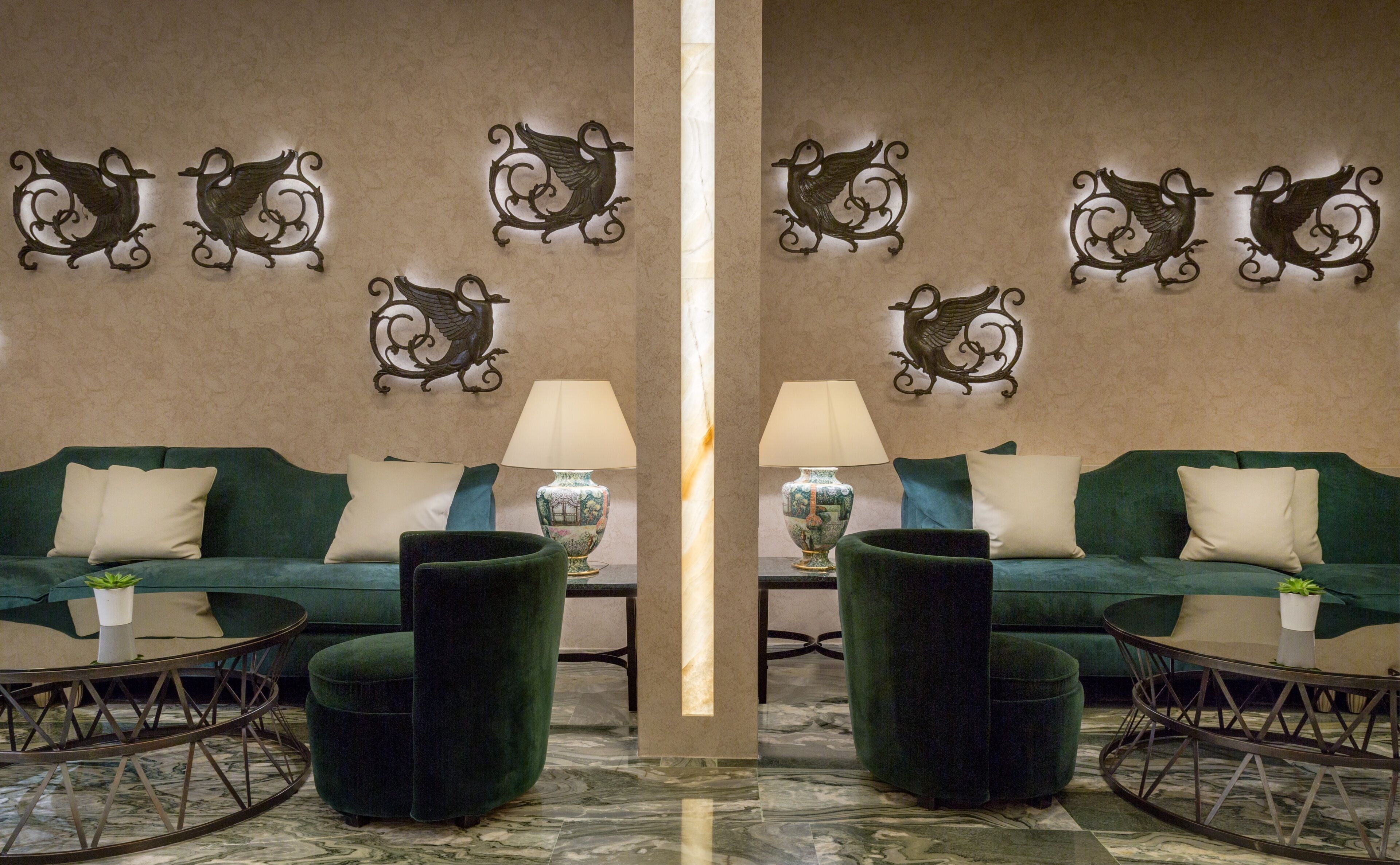 lobby lounge, poolside views, open daily