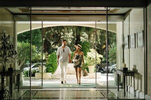 Entrada de la propiedad