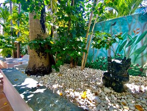 Double Double Standard | Garden view
