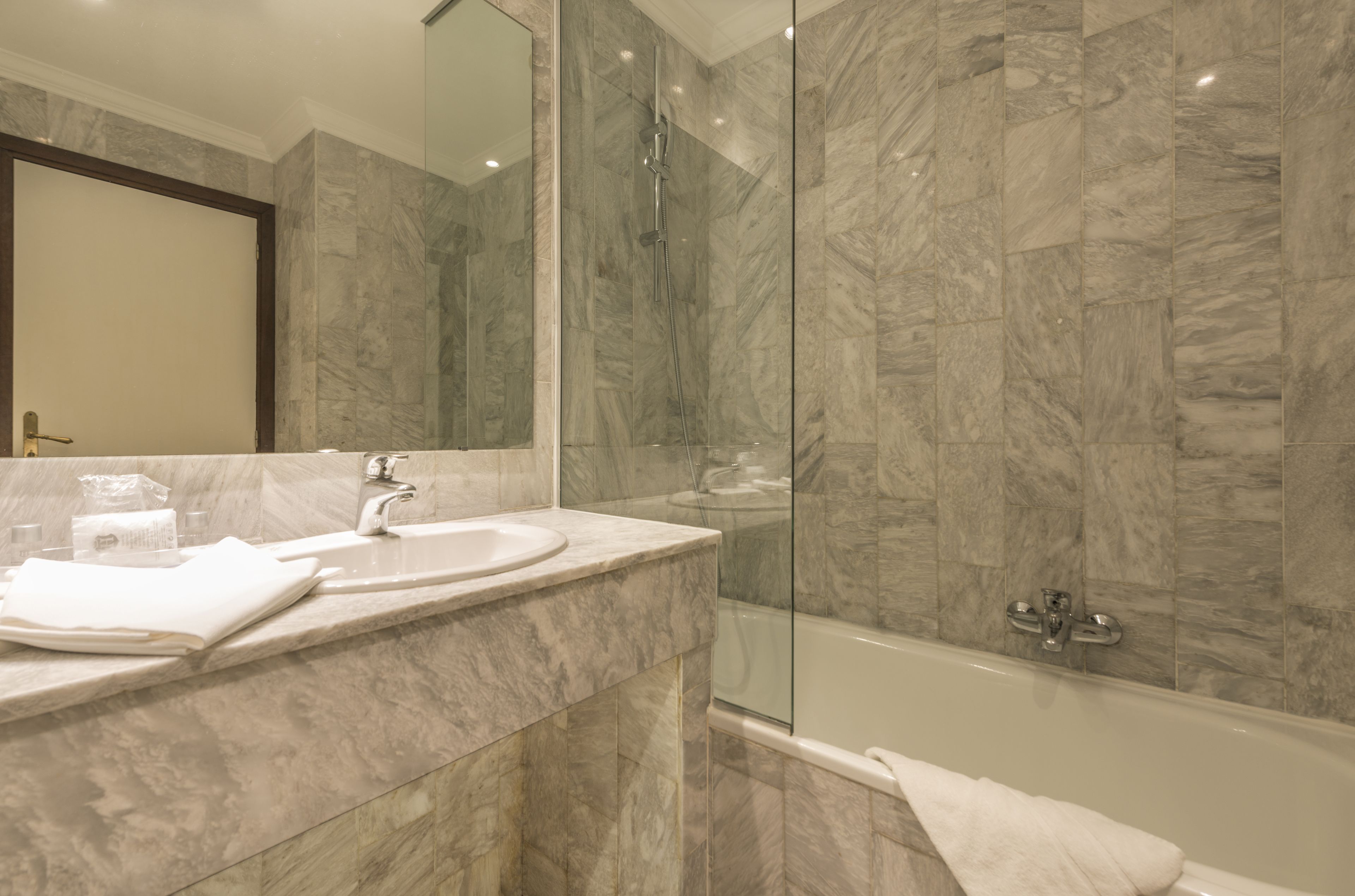 Foto - Ambassador-Monaco