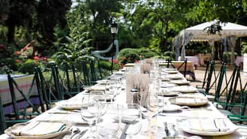 Breakfast, lunch, dinner served; French cuisine, garden views