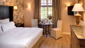 1 bedroom, free minibar, in-room safe, individually decorated