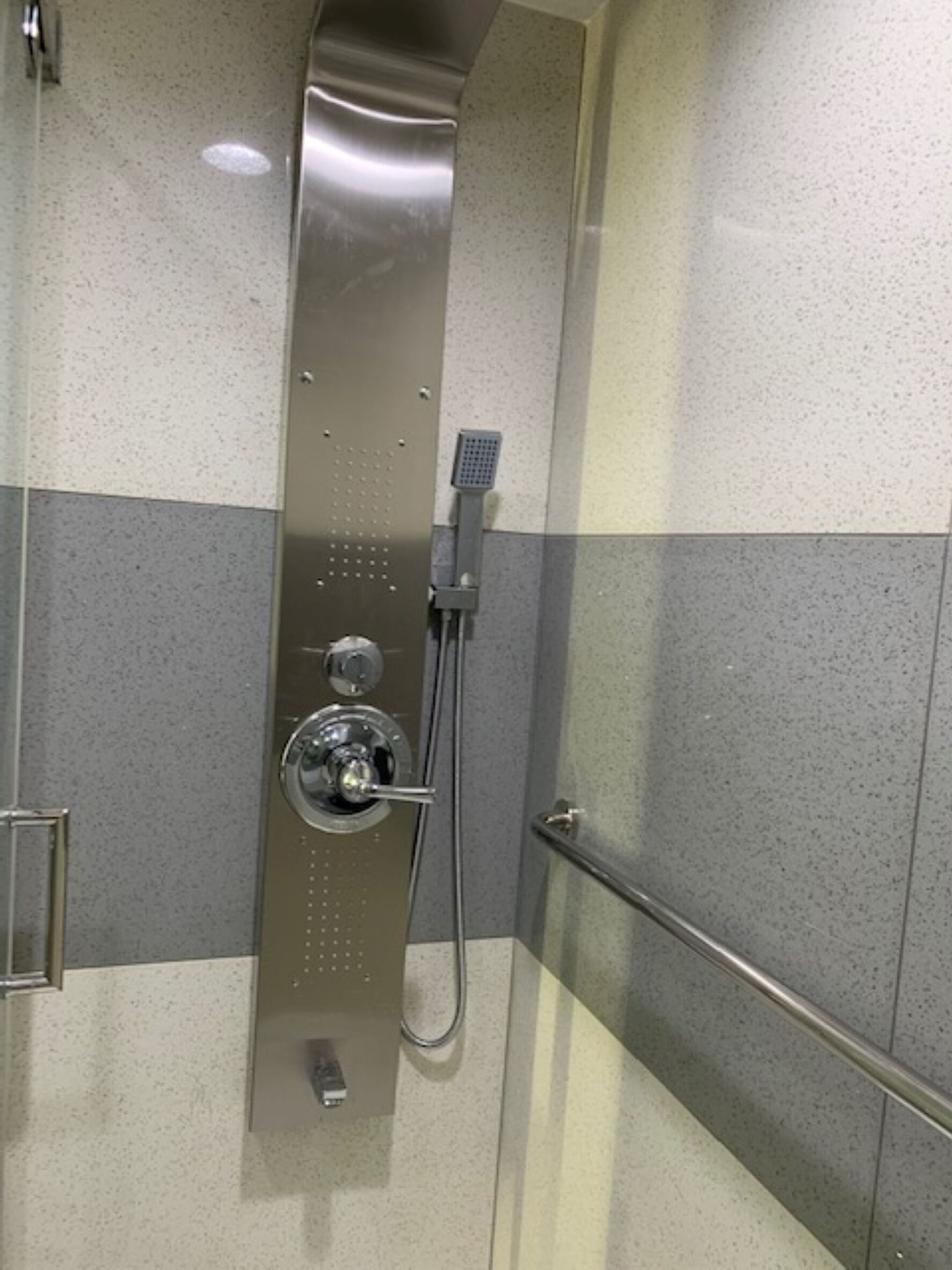 room, 2 queen beds, non smoking | bathroom | combined shower/bathtub, hair dryer, towels