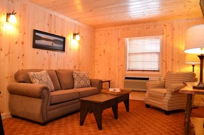 Executive Twin Room | Living area | 42-inch flat-screen TV with cable channels, TV