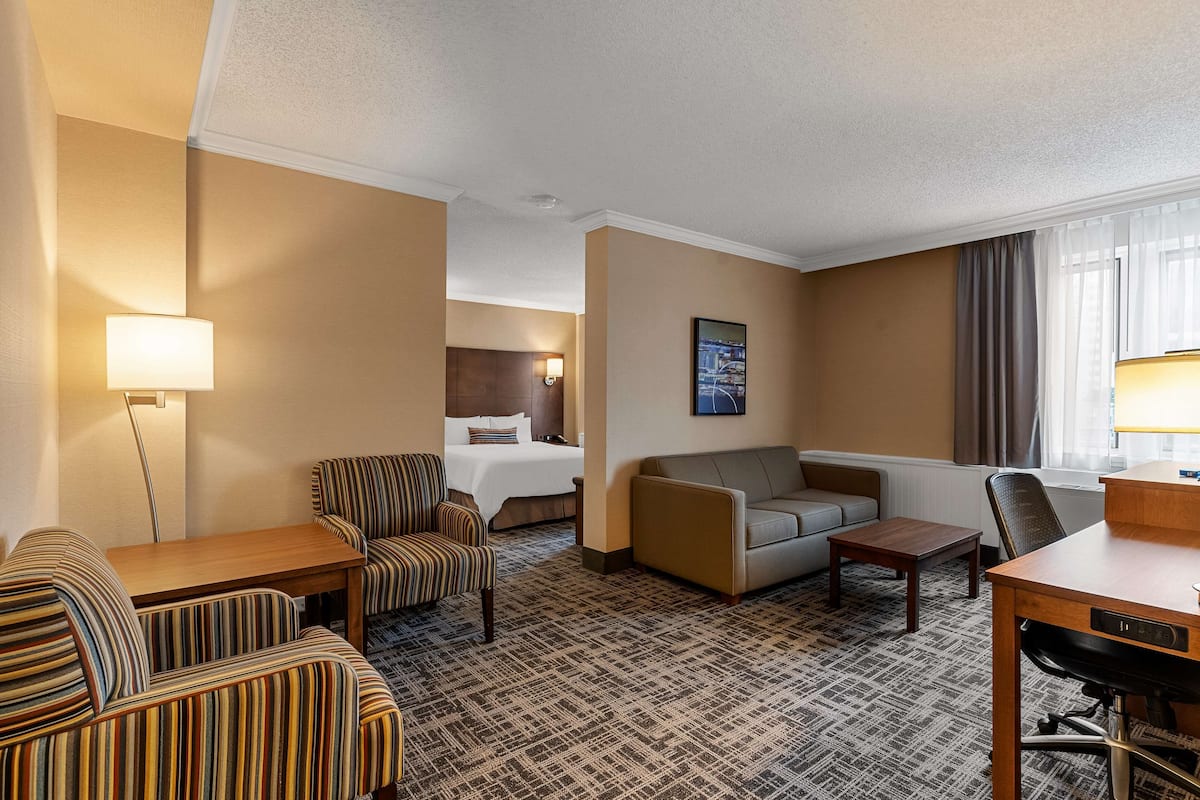 1 bedroom, in-room safe, desk, laptop workspace