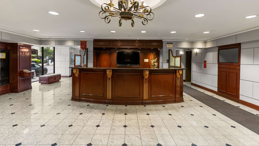 Best Western Ville-Marie Montreal Hotel & Suites