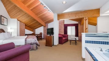Studio Suite, 1 giường cỡ king, không hút thuốc | Két bảo mật tại phòng, bàn, bàn ủi/dụng cụ ủi quần áo