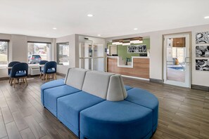 Lobby - Sleep Inn & Suites – Oxford – University Area (Oxford)