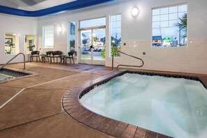 Piscine couverte