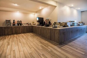 Tägliches inbegriffenes Frühstücksbuffet