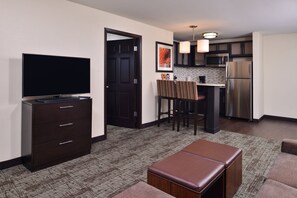 Suite, 1 Bedroom, Kitchen