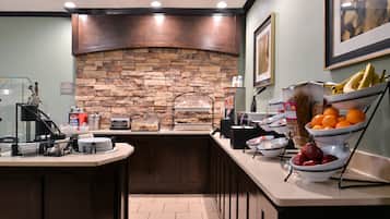 Free daily buffet breakfast