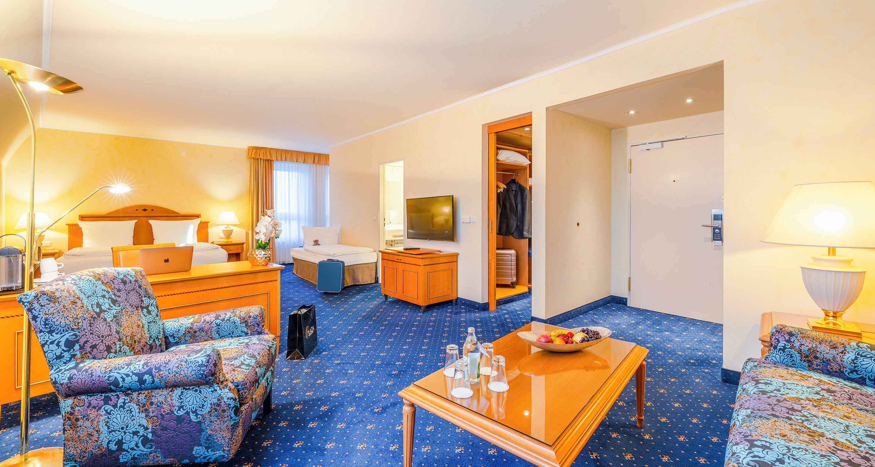 Junior Double Room (Junior King) | Premium bedding, in-room safe, desk, blackout drapes